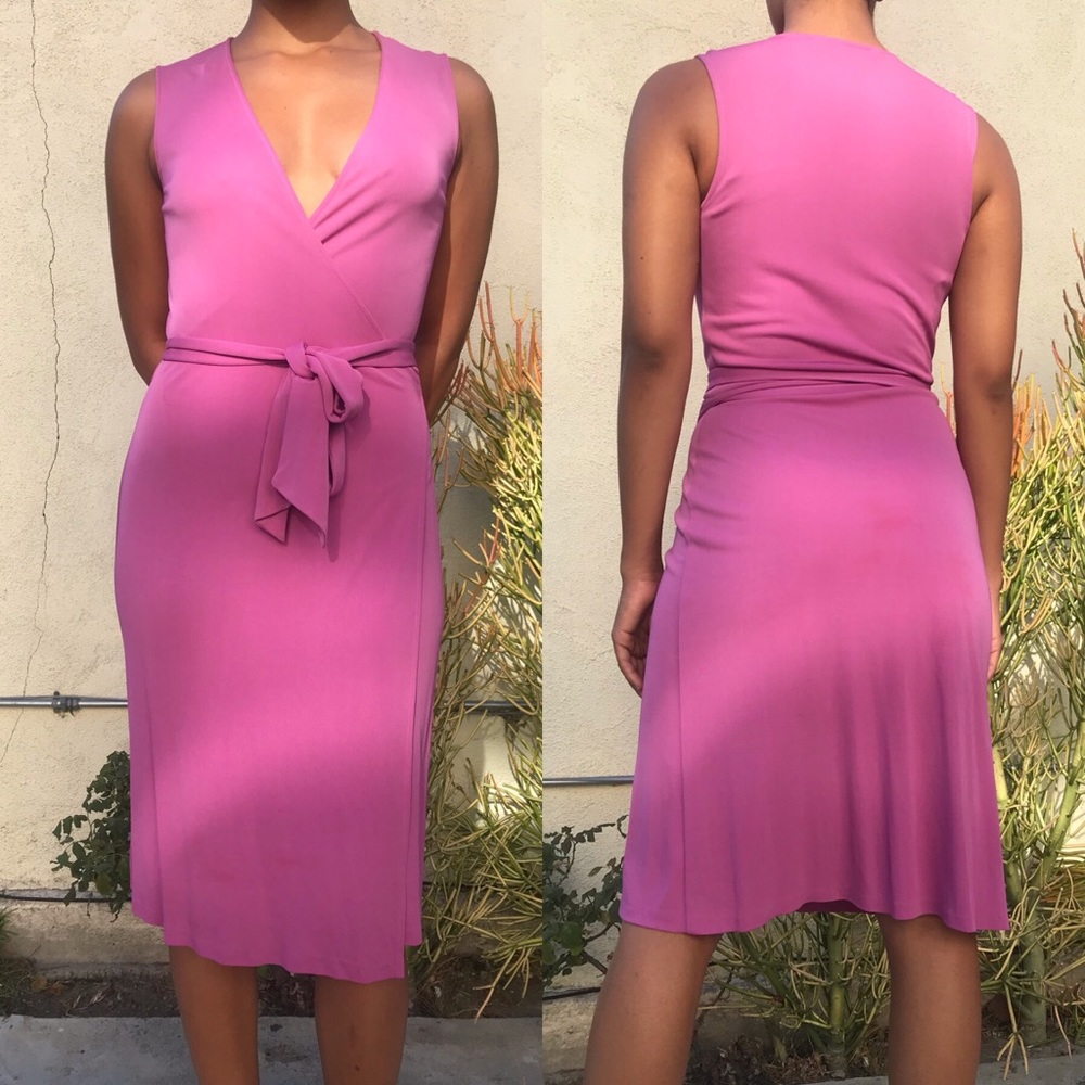 DIANE VON FURSTENBERG PINK WRAP DRESS